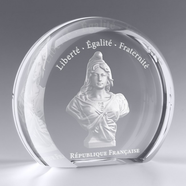 Trophée Bloc Verre Buste Marianne, Gravure 3D dans le verre